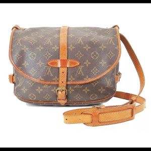 Louis Vuitton Saumur 30